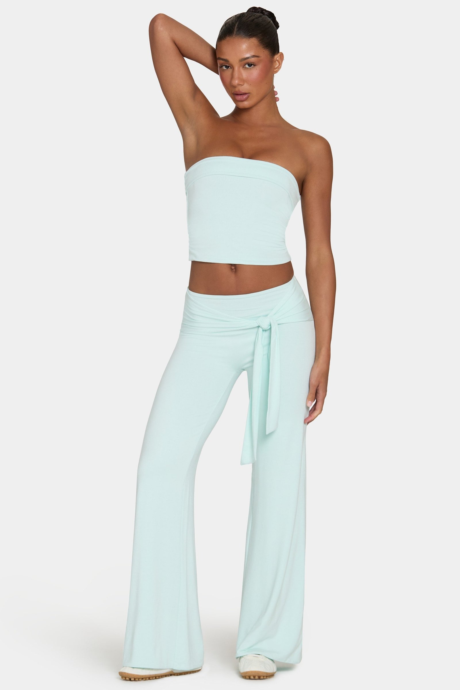 Ombralye--trouser-in-peppermint_BT16378__Peppermint_3 Ombralye Tie-Waist Wide-Leg Trousers in Peppermint - Image 1
